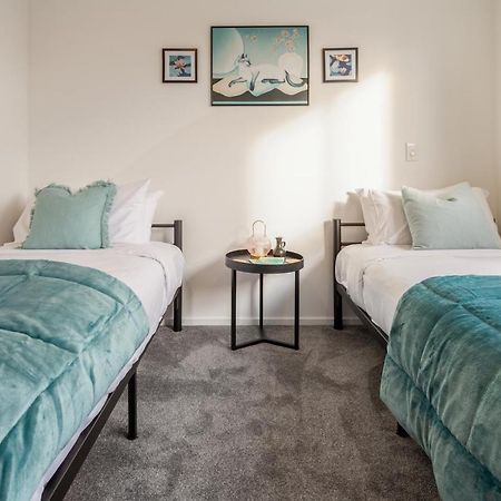 Nature'S Haven 2 Bed 2 Bath W/Carpark Christchurch Bagian luar foto
