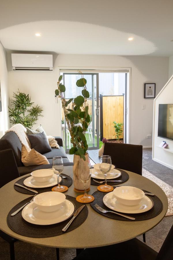 Nature'S Haven 2 Bed 2 Bath W/Carpark Christchurch Bagian luar foto