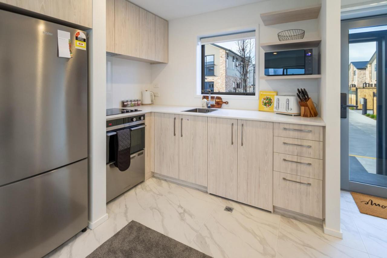 Nature'S Haven 2 Bed 2 Bath W/Carpark Christchurch Bagian luar foto